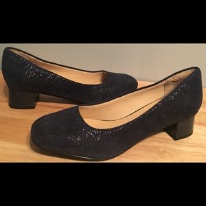 Trotters Heels Navy Blue Suede-Like Sparkle “LOLA”